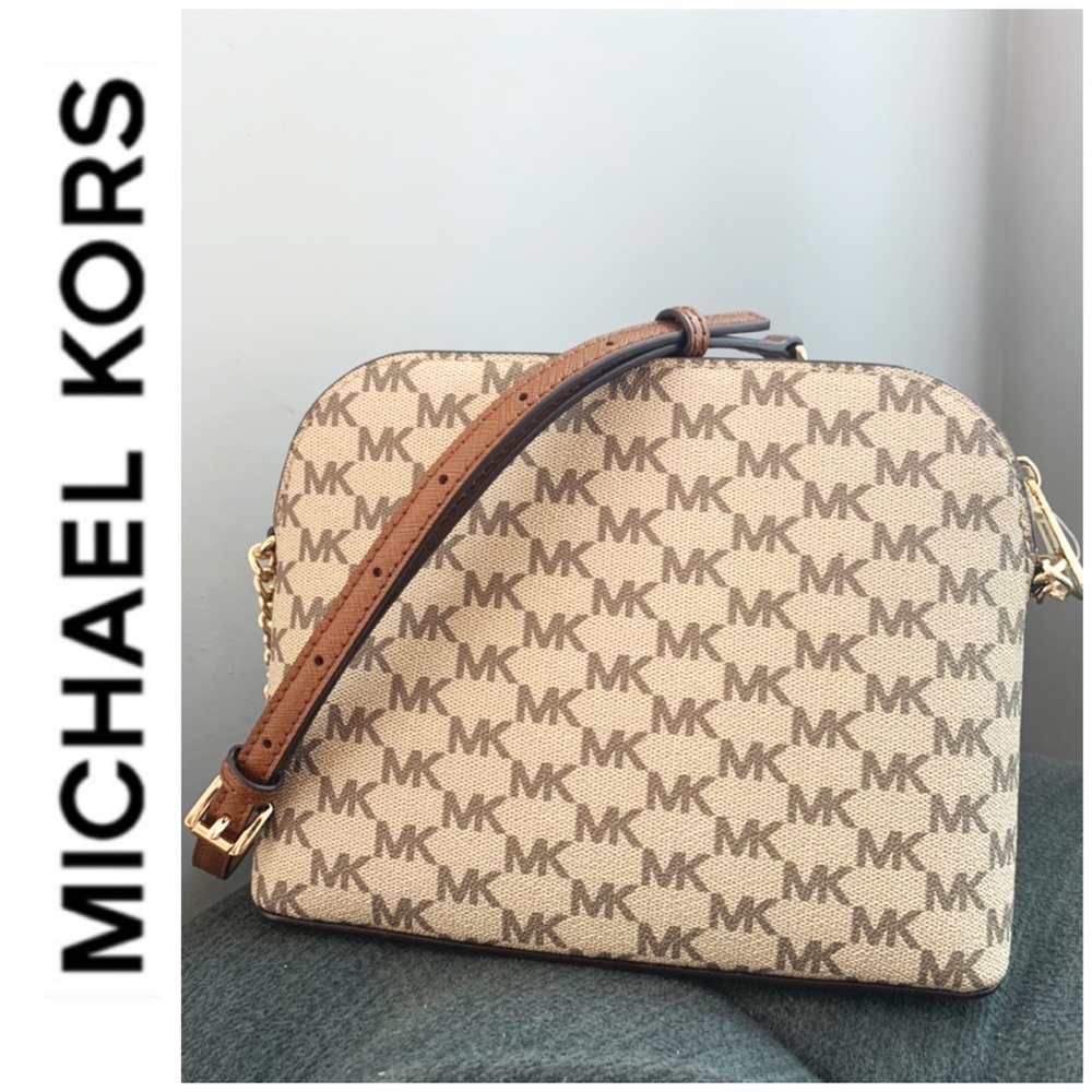 NWT authentic MK monogram Cindy dome crossbody - Picture 4 of 5
